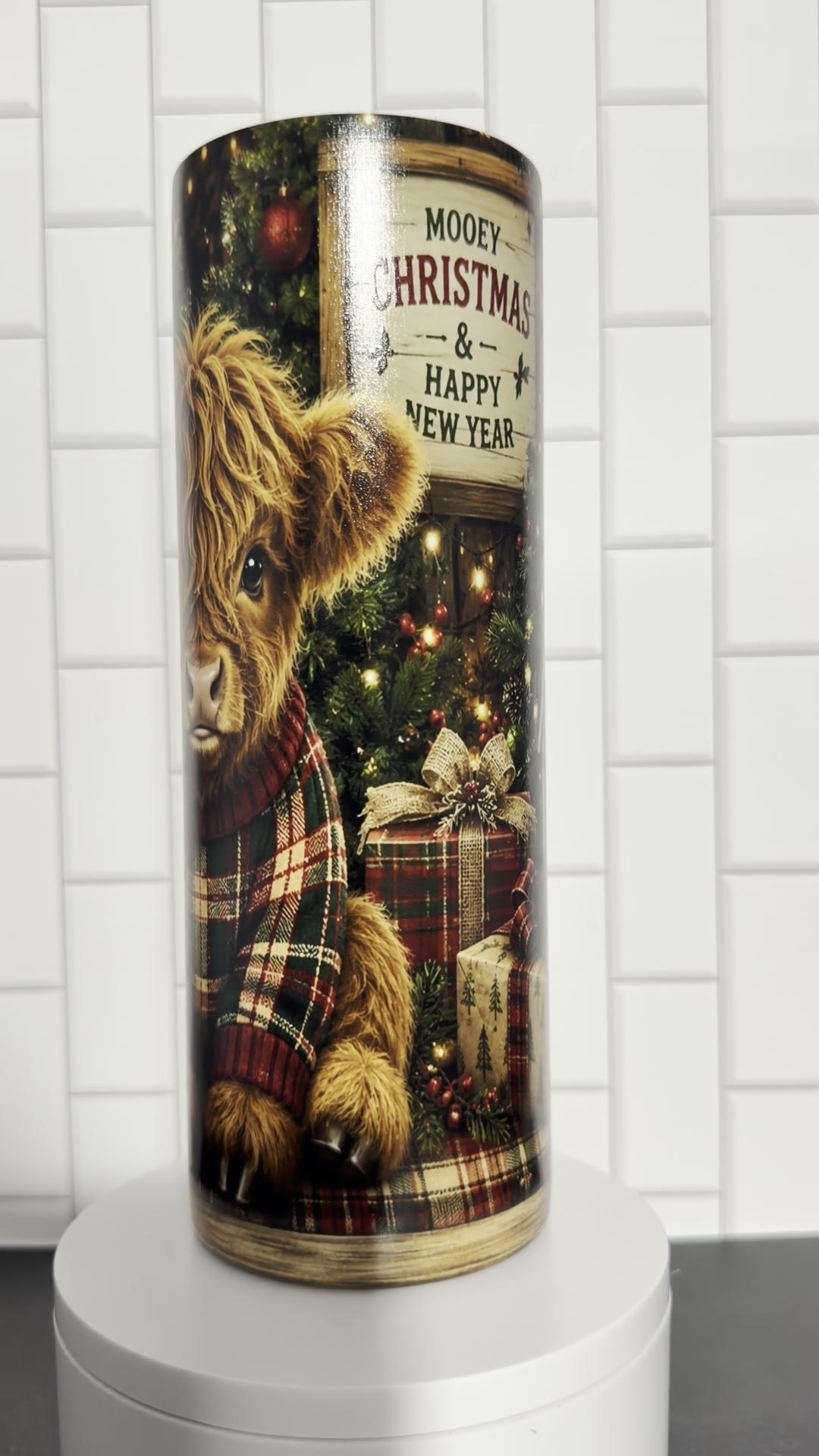 Mooey Christmas Highland calf tumbler